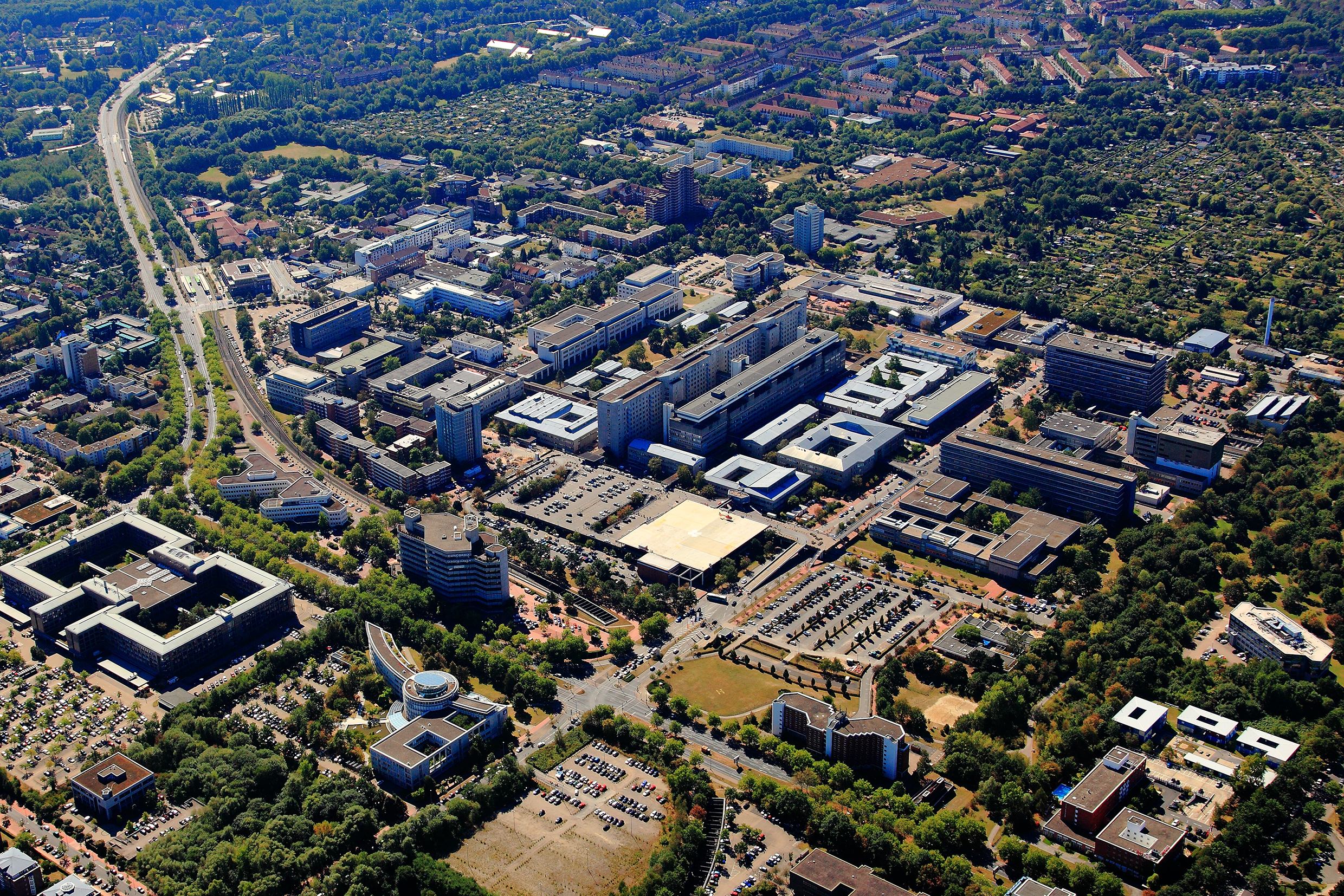 Blick von oben auf den MHH-Campus.